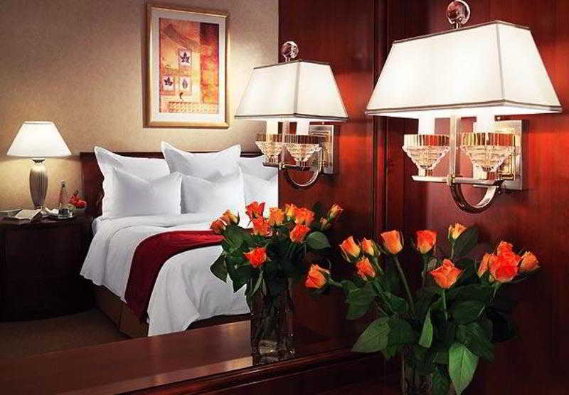 Renaissance Zurich Hotel Opfikon-Glattbrugg 客房 照片