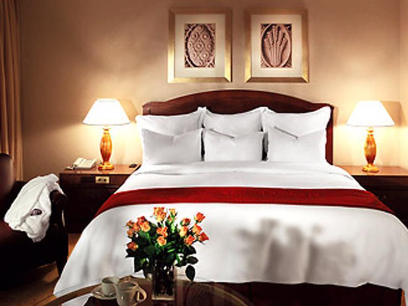 Renaissance Zurich Hotel Opfikon-Glattbrugg 外观 照片